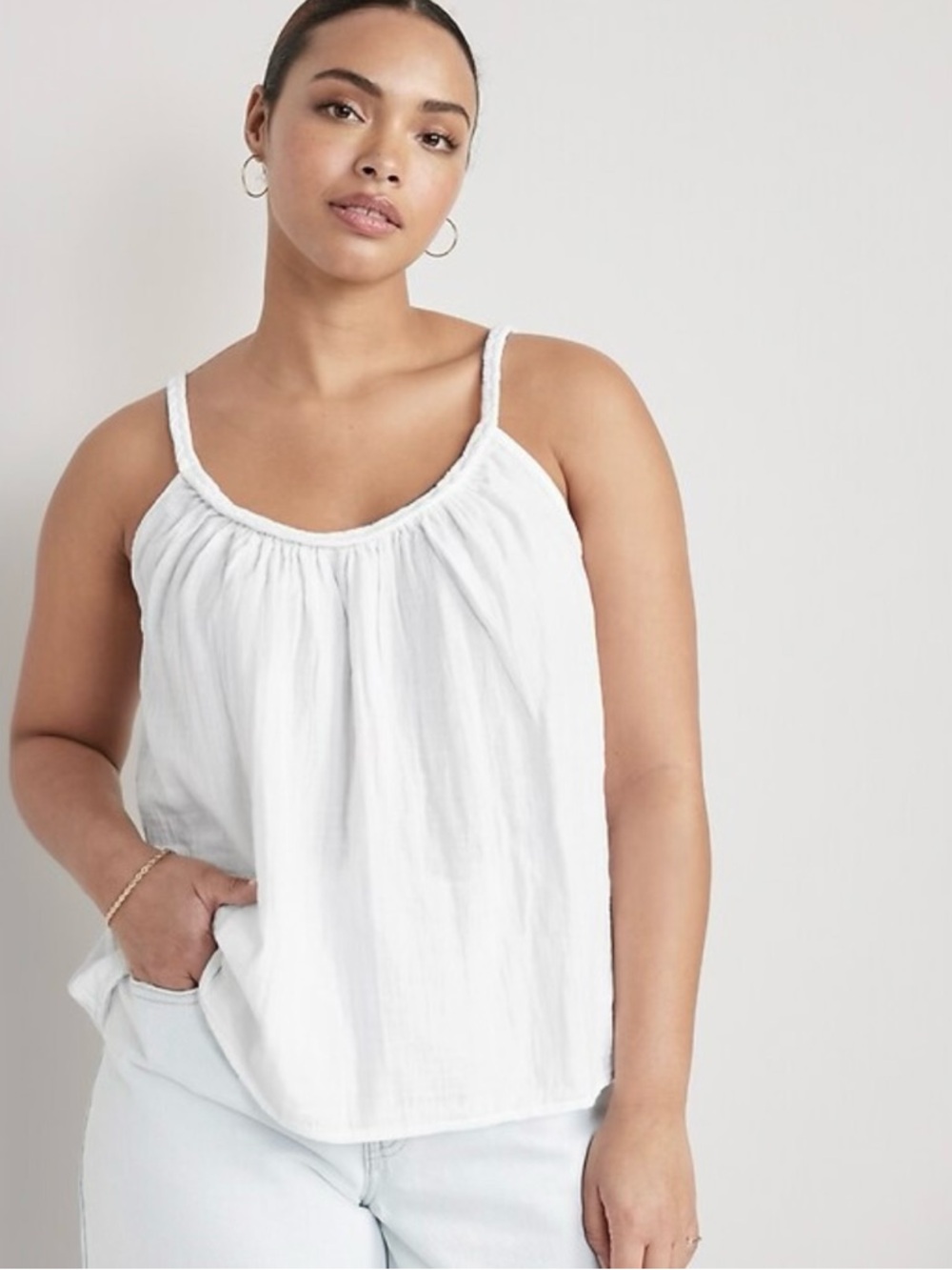 Old Navy White Women's Sleeveless Gathered Neck Tank Top Sz XL.          Bg2